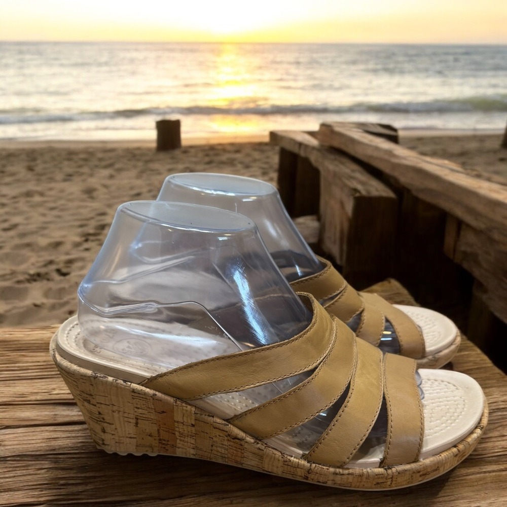 Crocs 🔥Wedge Sandals 🤎Aleigh Cork Strappy 10 Camel Brown Leather 3 Inch Heel